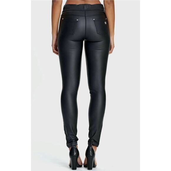 Freddy Faux Leather High Waisted Full Length  Size 4 Stretchy Zip Closure - Picture 2 of 16